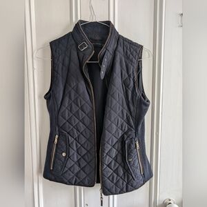 Zara Women's quilted riding vest, navy size medium